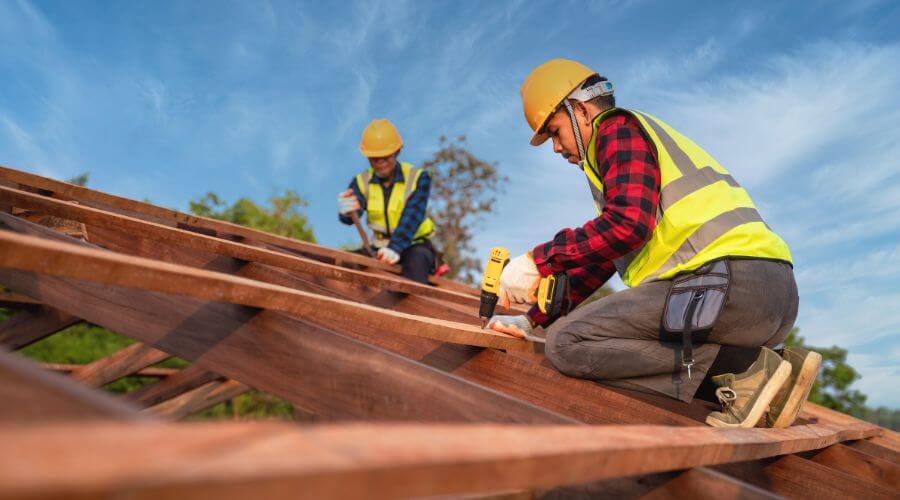 Professional metal roof installation in Royal Oak, MI